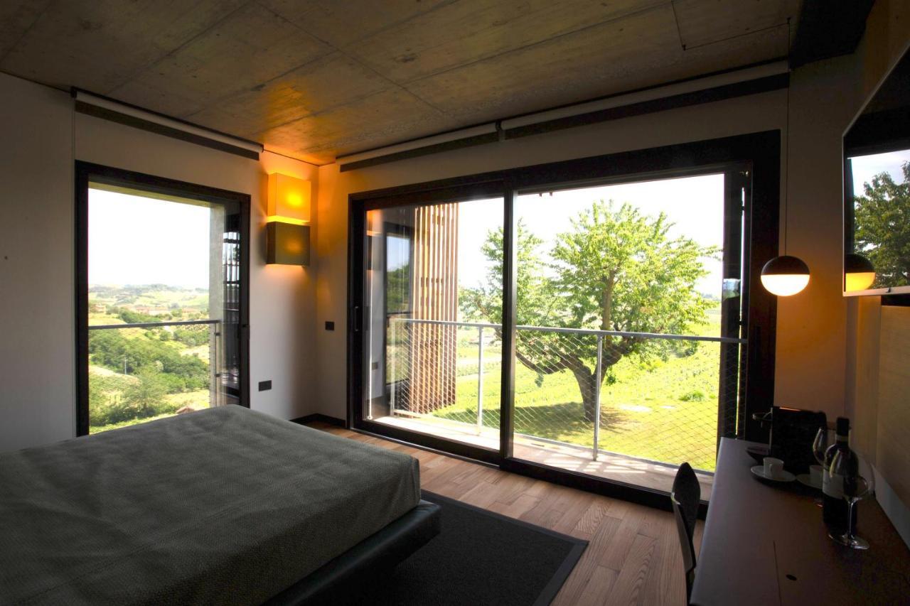 Ca' Del Profeta Ristorante & Relais Hotel Montegrosso d'Asti Ruang foto